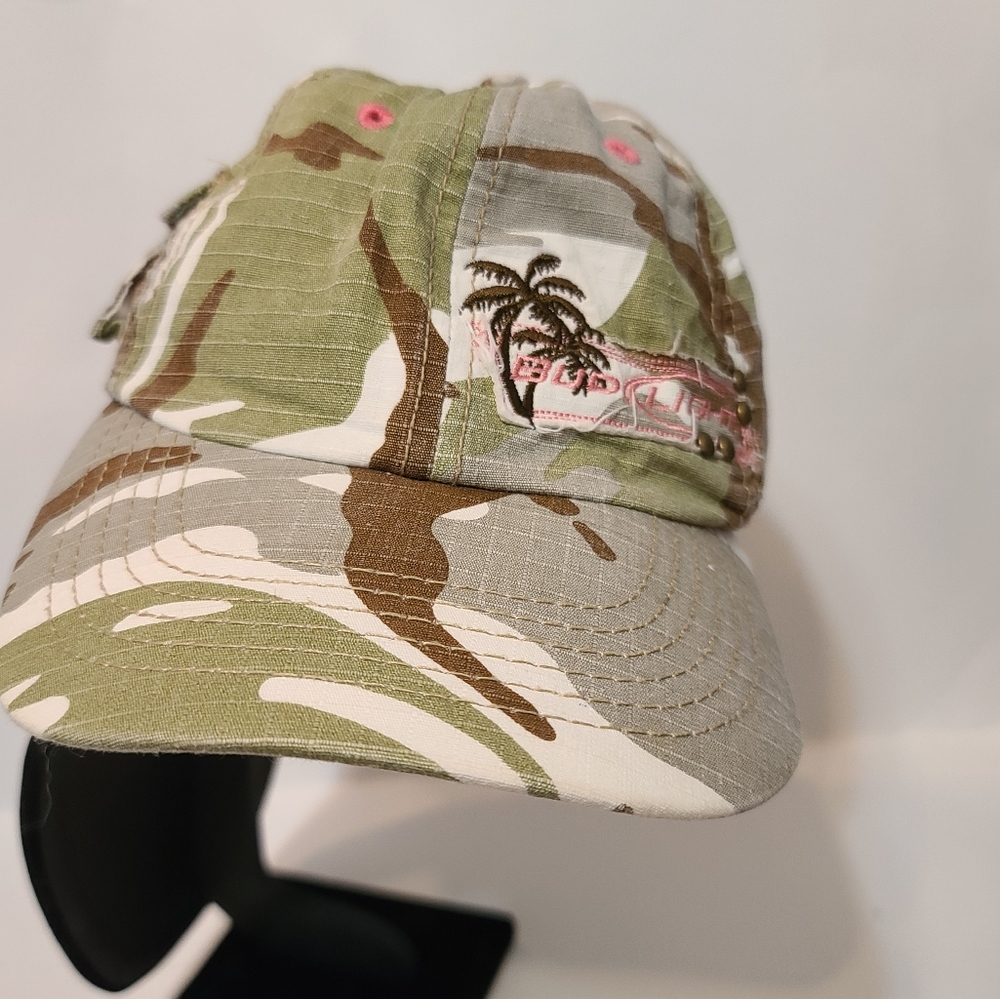 Bud Light ballcap camo pink pockets